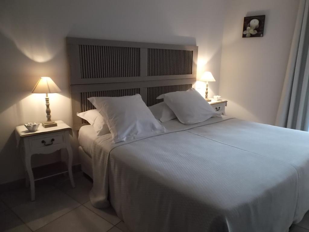 Le Clos de l'Olivade Saint-Just  Habitación foto
